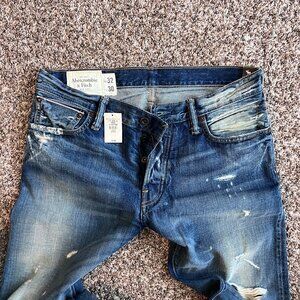 Abercrombie Fitch Mens 32x30 Remsen Low Rise Slim Straight Distressed